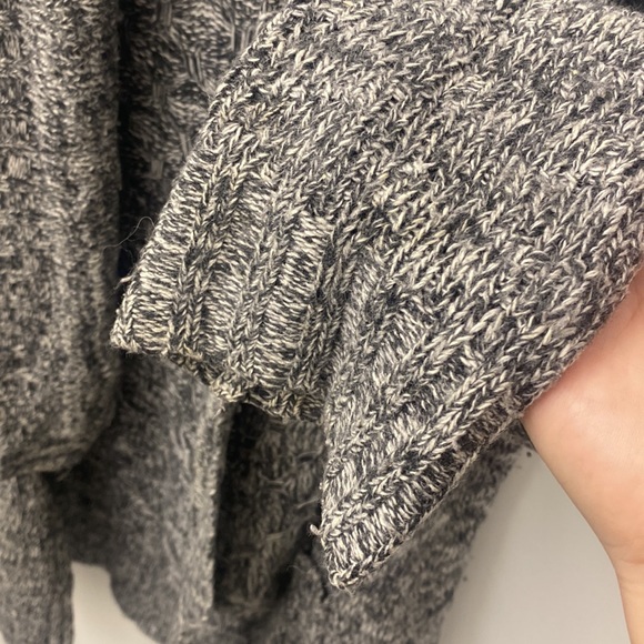 aritzia Talula cashmere blend cardigan - Picture 5 of 8